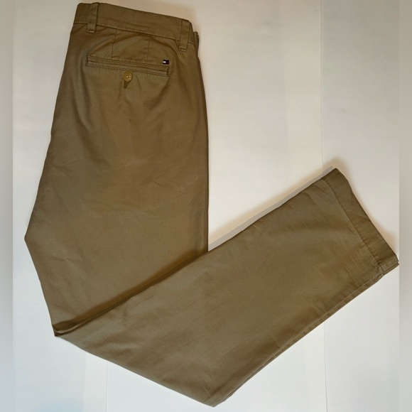 Tommy Hilfiger Khaki Chino Pants 32”/32” Custom fit - Picture 4 of 6
